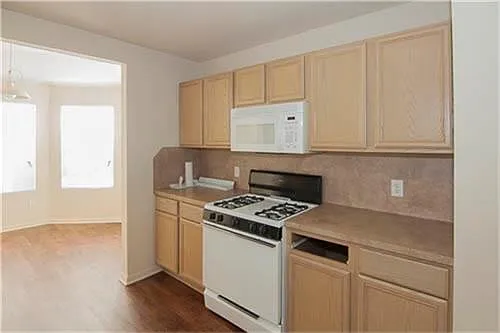 7303 Major Elm St — Photo 6