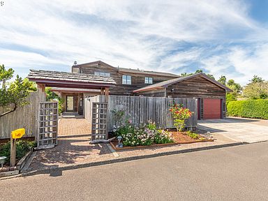 1547 Nw Lake St Newport Or 97365 Zillow