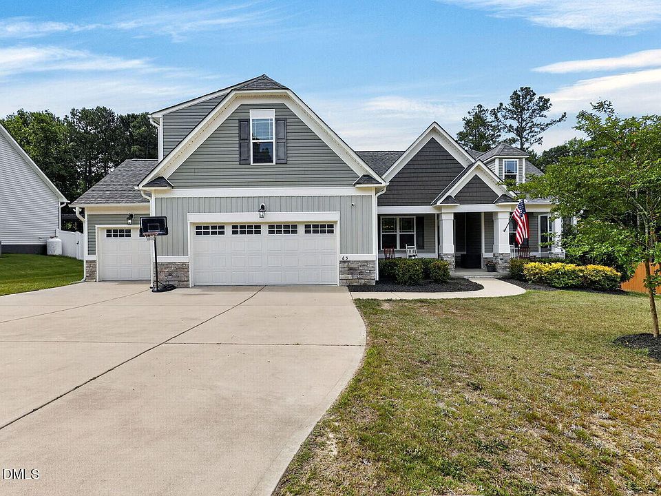 1st image of 65 Everwood Dr