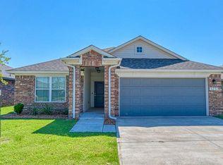 3232 Mount Nebo Dr, Yukon, OK 73099