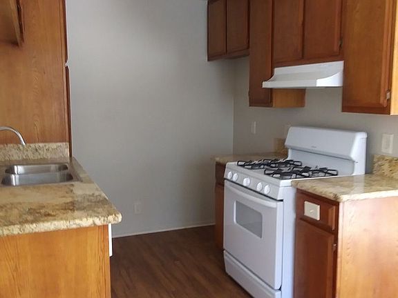 3rd image of 17740 Scherzinger Ln