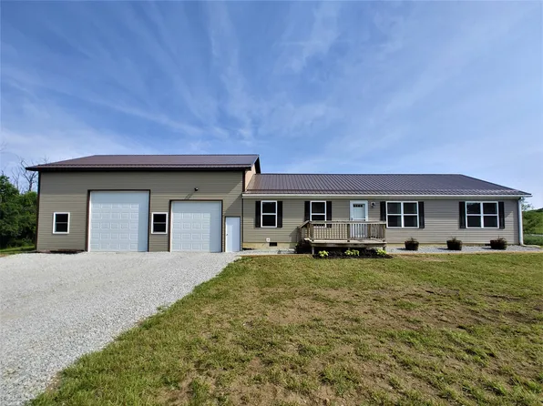24263 Yard Ave, Hamilton, MO 64644