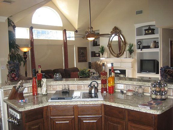 3rd image of 4741 Tiffany Park Cir