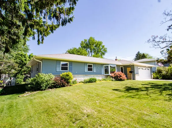 830 Gray STREET, Horicon, WI 53032