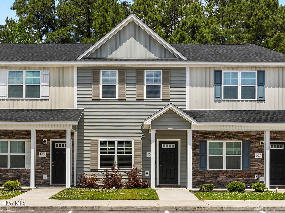 1st image of 105 Jaydn Dr E