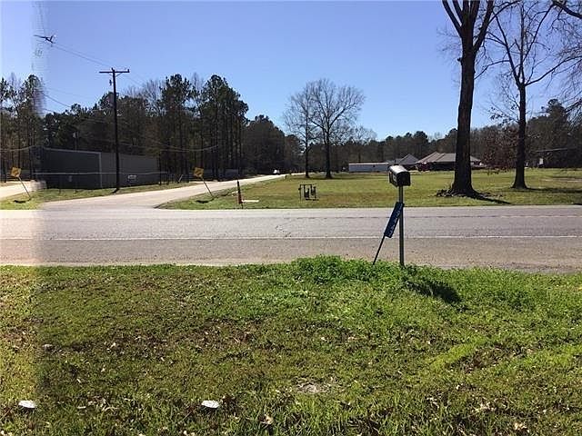 1st image of 19450 Florida Blvd