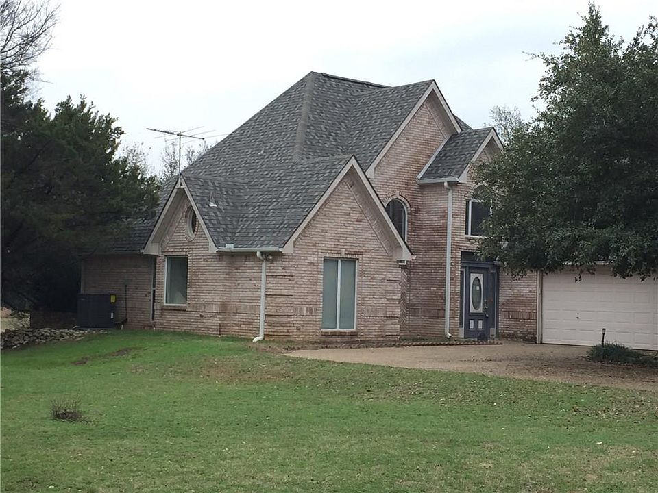 1st image of 17079 Faircrest Dr