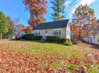 10 Hereford Dr, Nashua, NH 03062