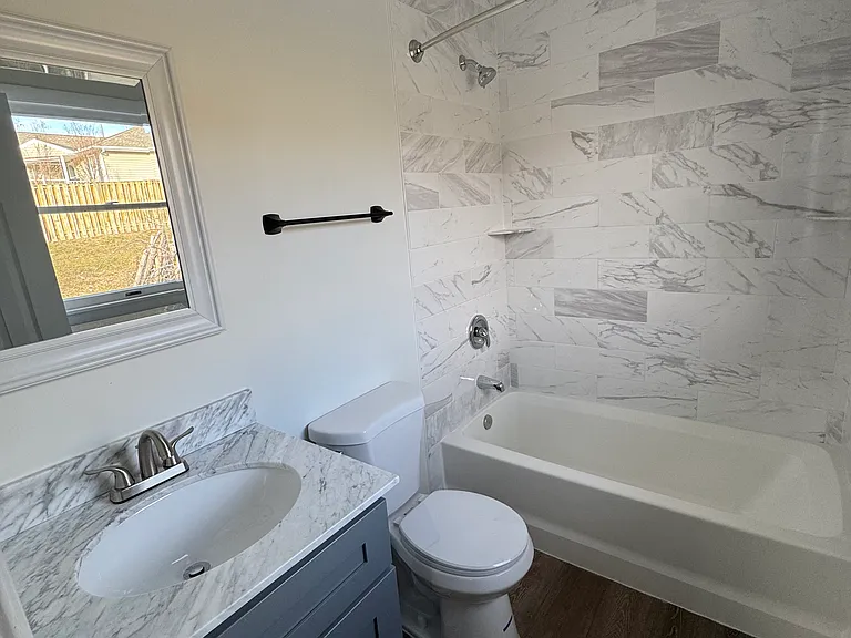 211 Clifford Dr — Photo 17