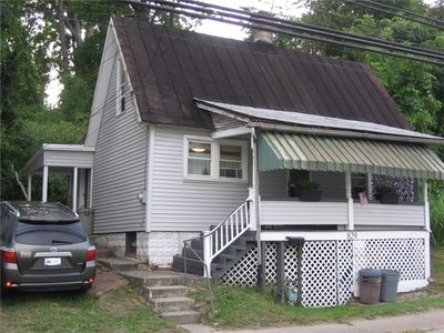 829 Main St, Bentleyville, PA, 15314