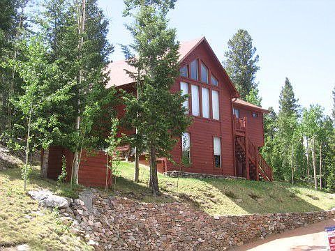 Immaculate Home with Magnificant Views!