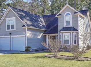 1602 Buckingham Dr, Moncks Corner, SC 29461