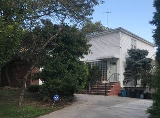 101 Dutchess Ave, Staten Island, NY 10304