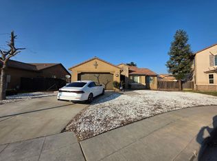5820 W Ashcroft Ave, Fresno, CA 93722