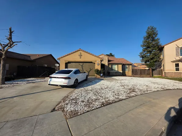 5820 W Ashcroft Ave, Fresno, CA 93722