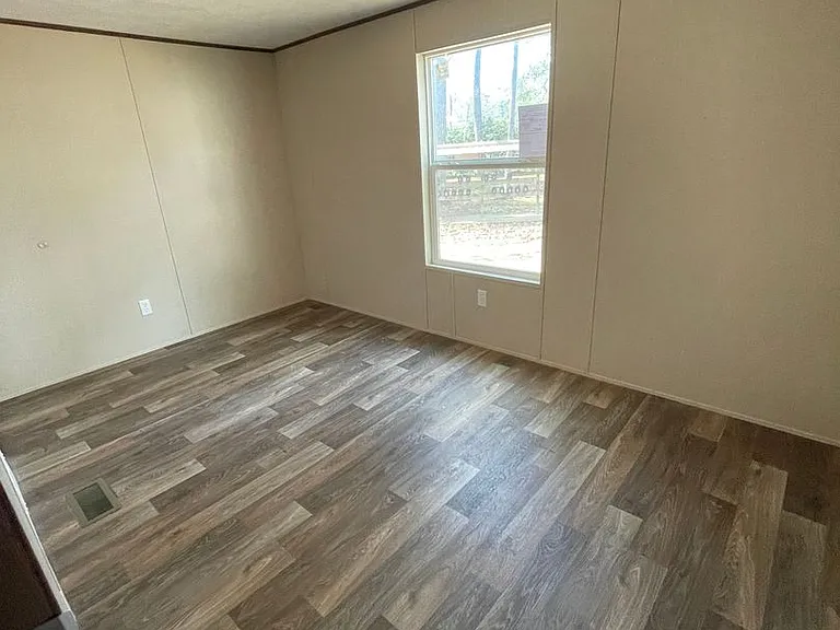 13464 Hammack Rd — Photo 24