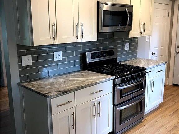 Gas Range with double oven