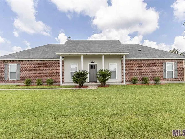 9465 Pecan Tree Dr, Baton Rouge, LA 70810