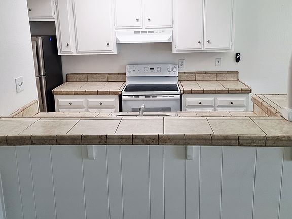 5th image of 3153 Occidental Dr APT 2