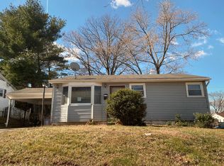 328 Park Hall S, Laurel, MD 20724