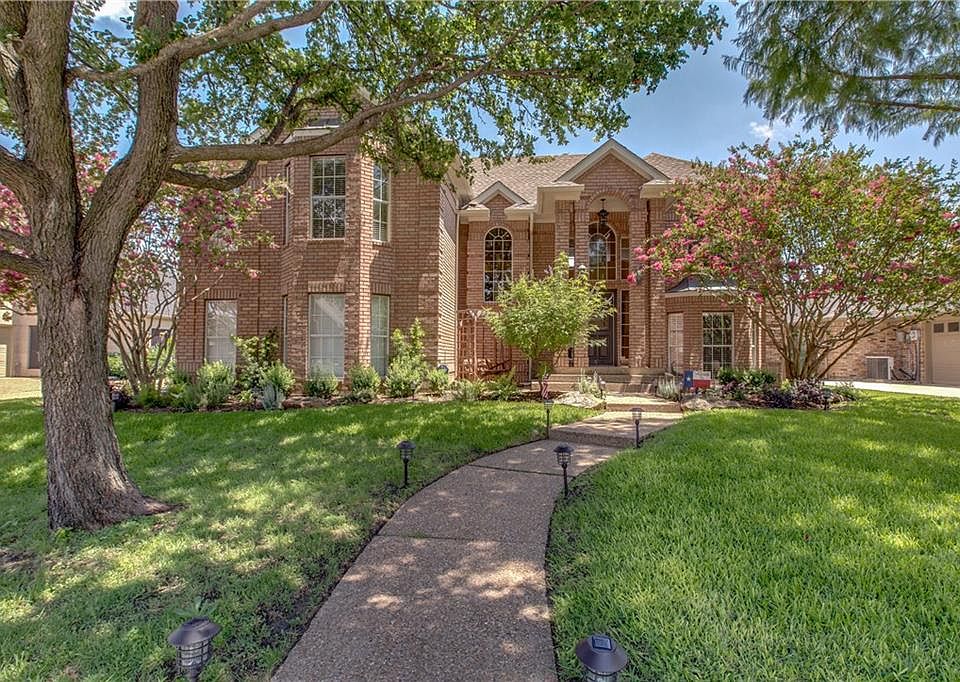 1st image of 4509 Bentley Dr