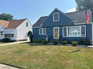 361 Clarmont Rd, Willowick, OH 44095