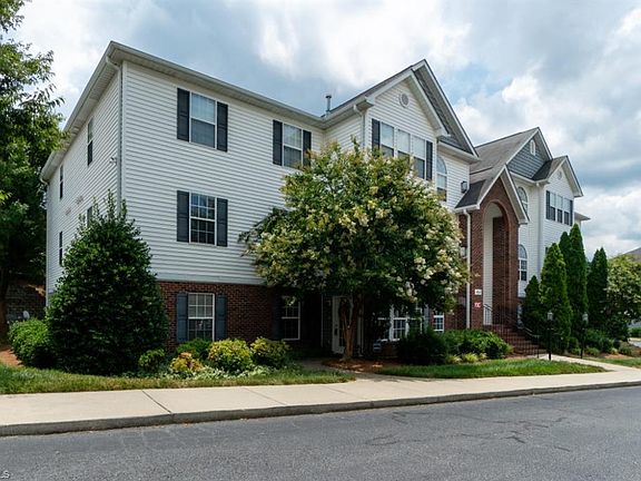 2nd image of 4320 Cedarcroft Ct