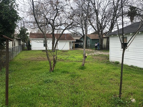 5th image of 2155 E Drexel Ave