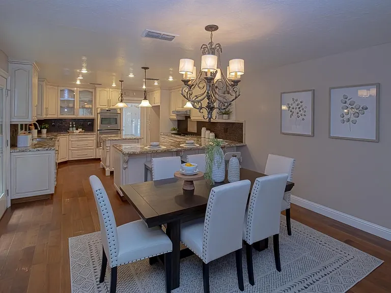 1808 Cougar Ln #1 — Photo 8