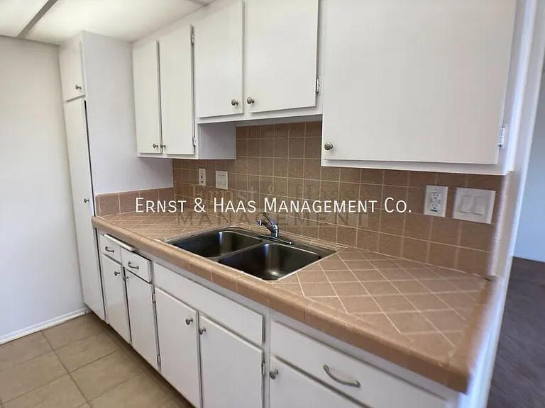 4595 California Ave #209 — Photo 12