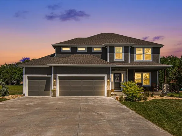 6529 N 141st St, Basehor, KS 66007