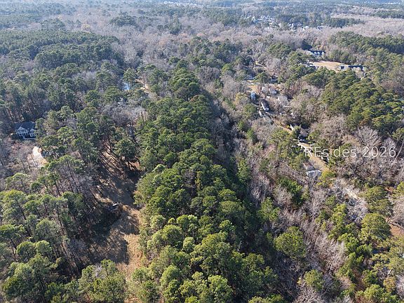 3rd image of 126 Old Miller Rd