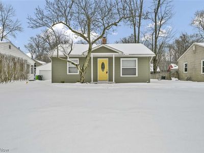 359 Dellwood Rd, Avon Lake, OH, 44012