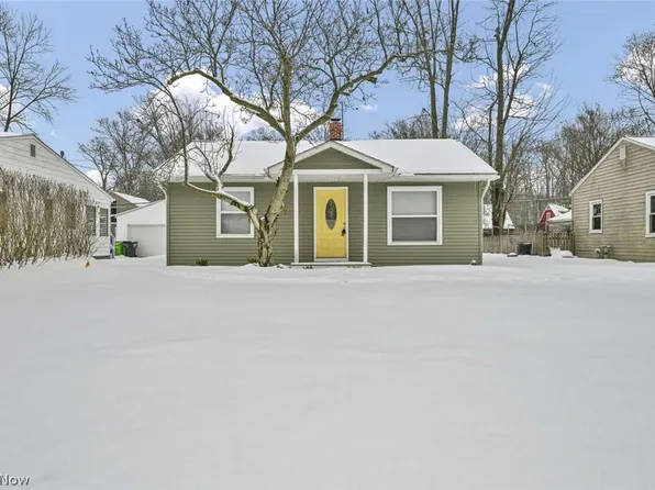 359 Dellwood Rd, Avon Lake, OH 44012
