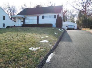 3226 Dashiell Rd, Falls Church, VA 22042