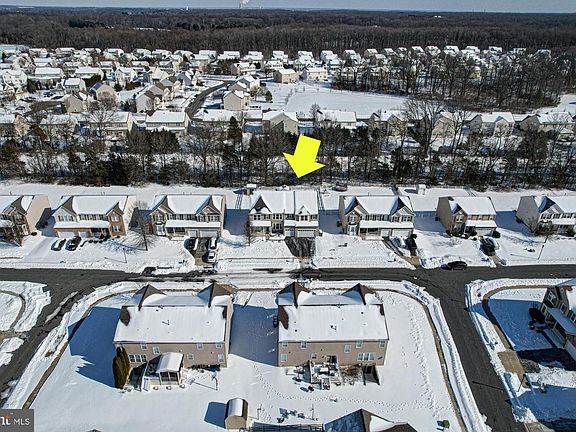 5th image of 1146 E Founds St