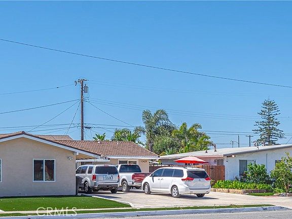 2nd image of 13431 Goldenwest St
