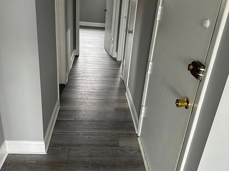 200 Lockart Ter #2 — Photo 4