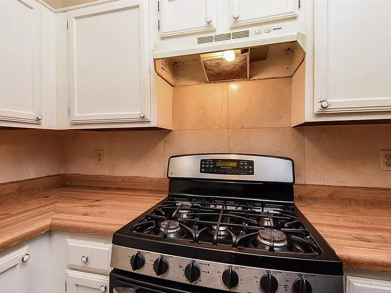 7117 Haven Creek Dr — Photo 27