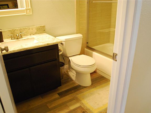 2nd image of 517 W Puente #3