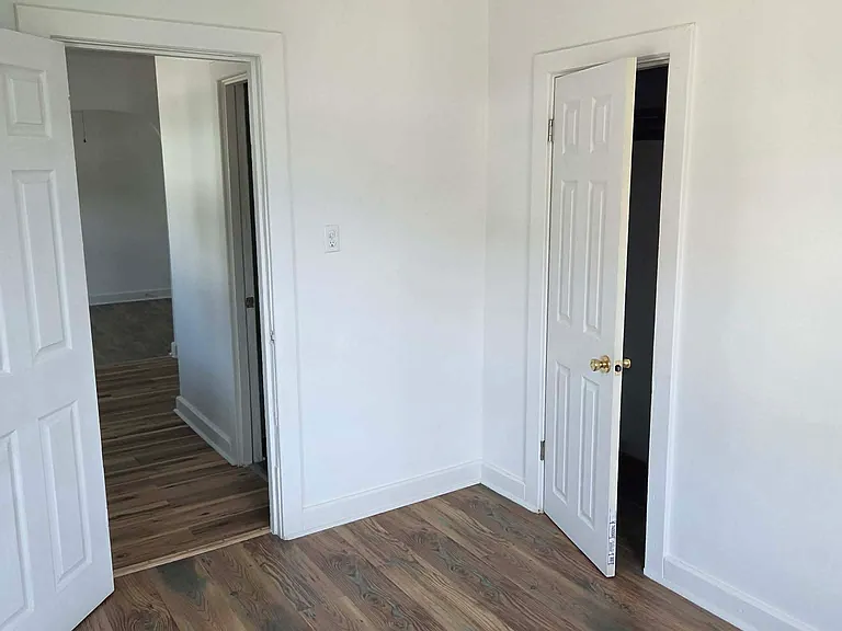404 Walnut St #A — Photo 14