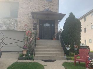 8826 N Chester Ave APT 3, Niles, IL 60714