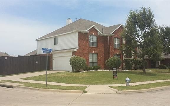 2nd image of 3606 Oleander Dr