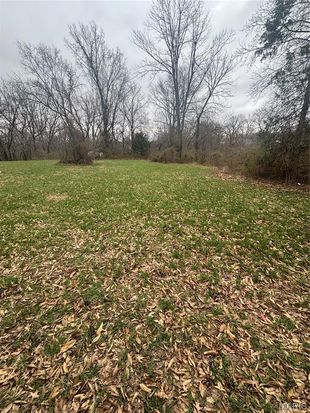 400 Seminole St, Edwardsville, IL 62025