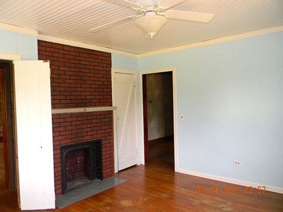5th image of 1779 Smith Bend Ln