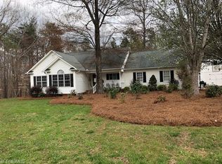 126 Shady Grove Ln, Advance, NC 27006