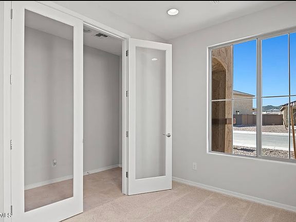 4th image of 32325 N Vernal Ln #1