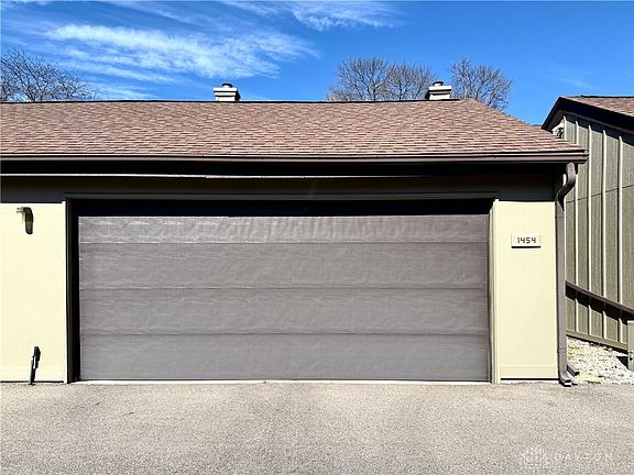 2nd image of 1454 Carriage Trace Blvd