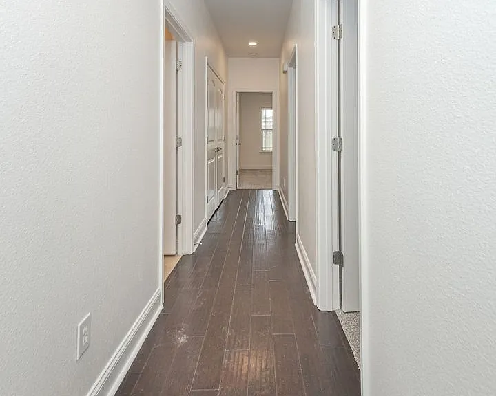 931 Old Towne St — Photo 18