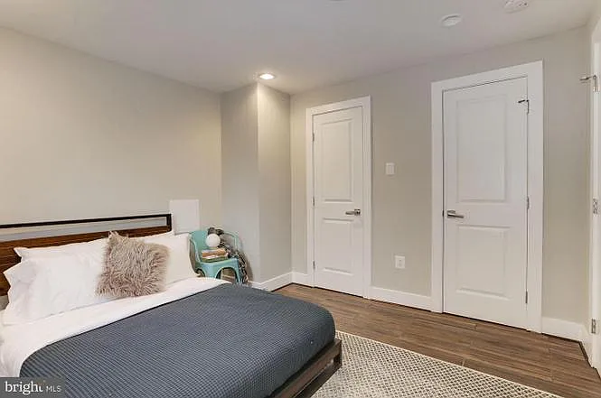 411 Ridge St NW #1 — Photo 4